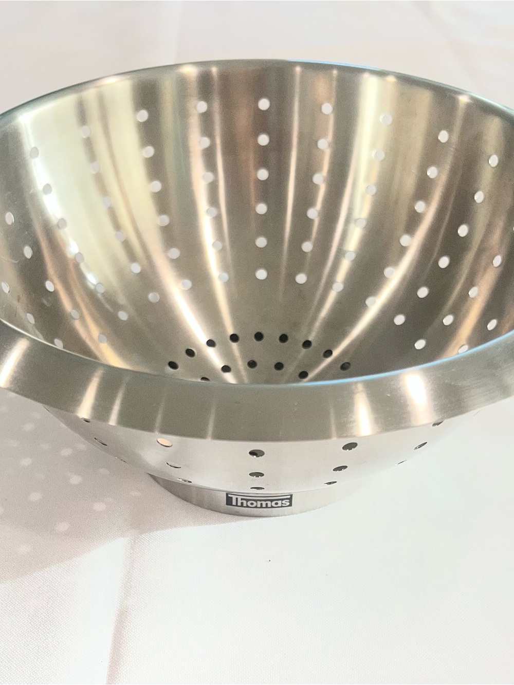 Thomas Rosenthal Stainless 18/10 Steel Perforated Colander 10-Inch